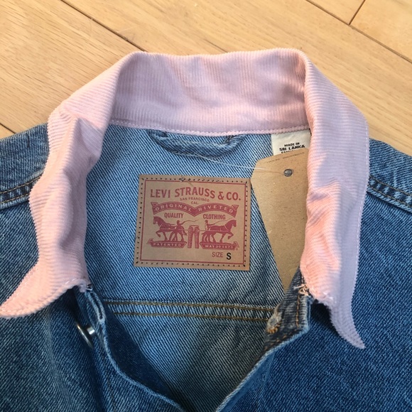 Levi’s Corduroy Collar Trucker Jacket - Picture 5 of 7